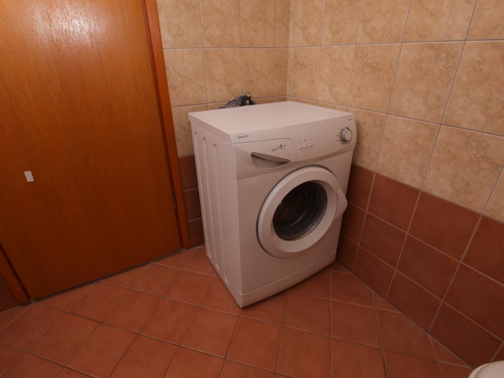 Apartments Fumica 954 Pula Zewnętrze zdjęcie